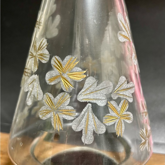 Set of 2 glass cone tree like art Floral Decor - Picture 8 of 9